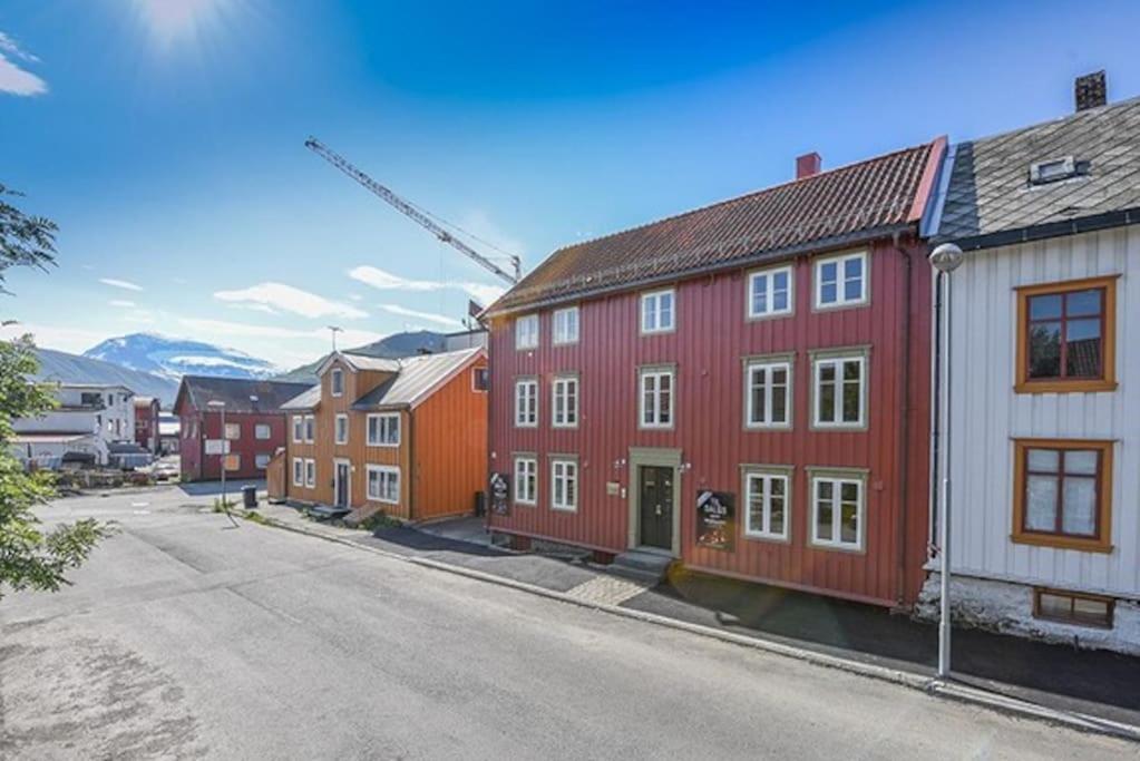 Cosy 2-Rooms Apartment In The City Center Tromsø Eksteriør bilde